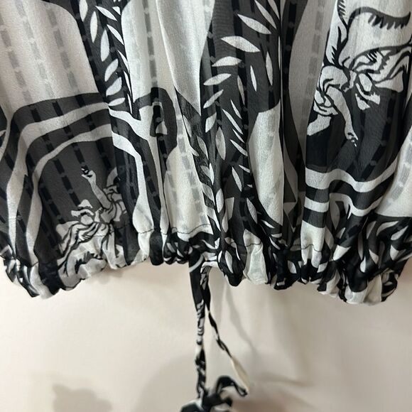 NWOT Diane von furstenberg dancing woman top with cinch tie waist - Picture 5 of 8